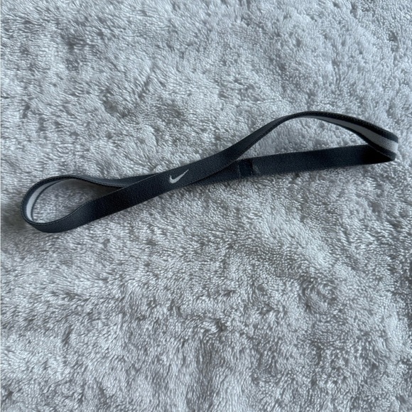 NIKE Bundle Swoosh & Just Do It Headbands - Picture 5 of 10